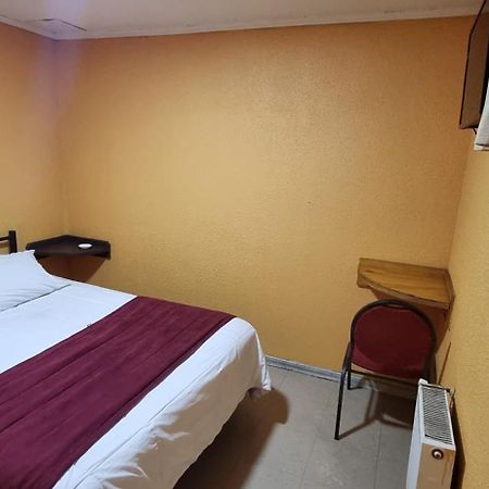 Hotel Fish Concepcion Bagian luar foto